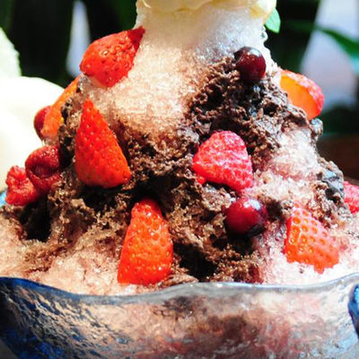 2кг/мин LZ-128 AS Пластиковая ластовая бритая ледяная снеговая машина для гостиниц